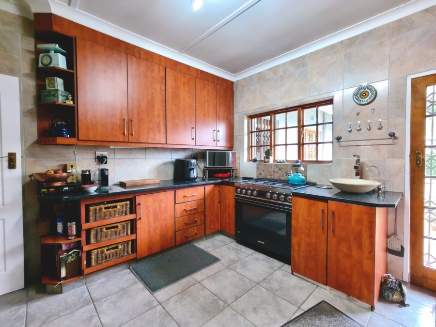 4 Bedroom Property for Sale in Oewersig North West
